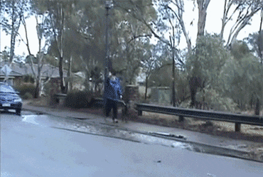 雨天開(kāi)車注意事項(xiàng)_雨天安全出行_出行提示