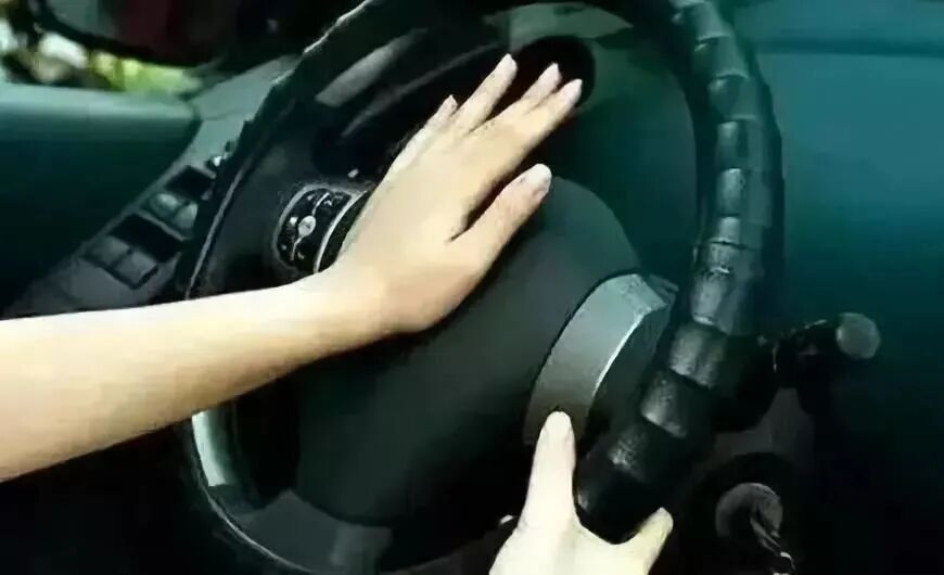 霧天行車安全常識_出行提示_低能見度行車指南