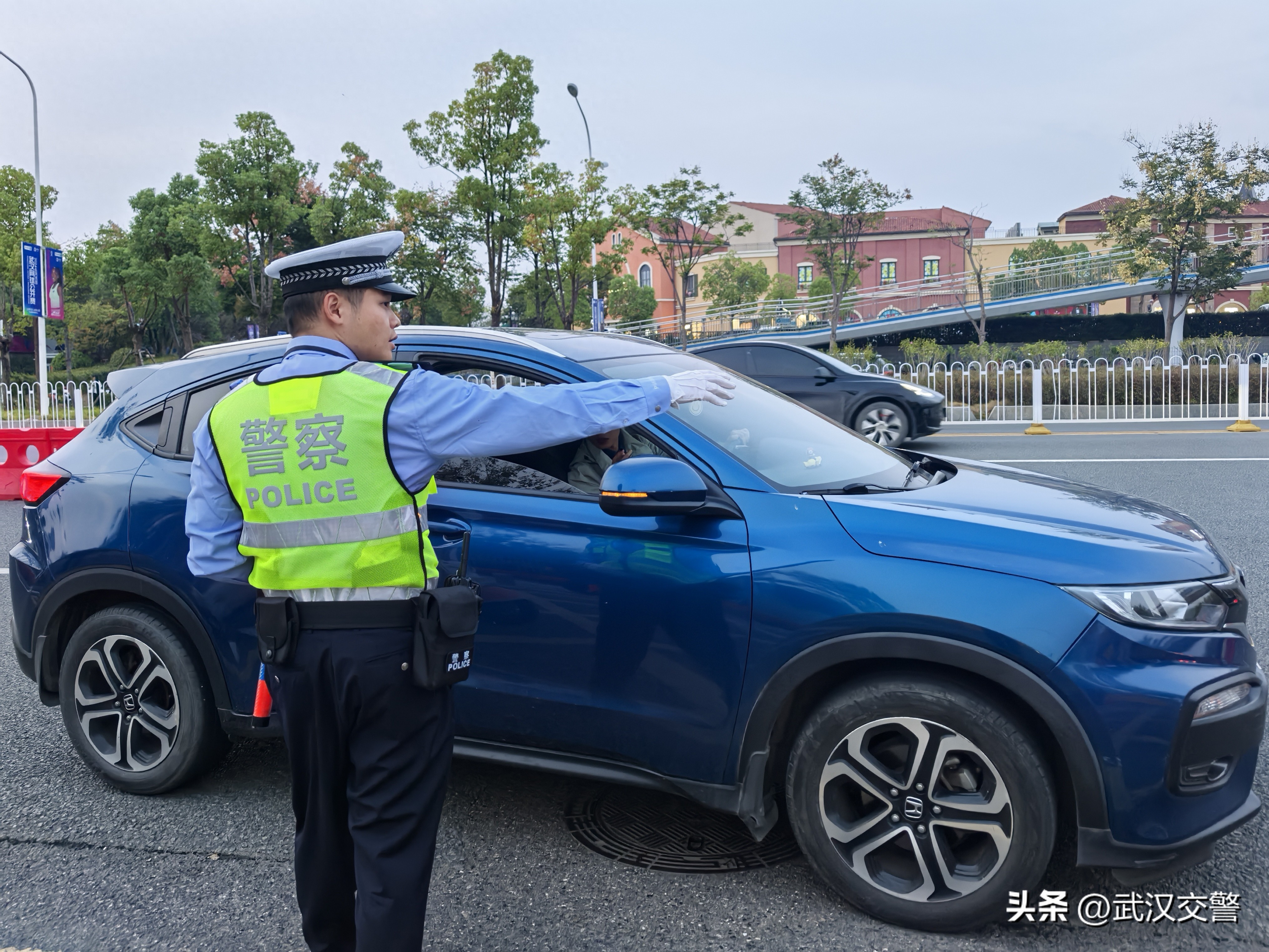 國慶期間東新交通管制_國慶東新交警出行提示_出行提示